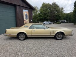 Lincoln Continental 7,6 V8 full