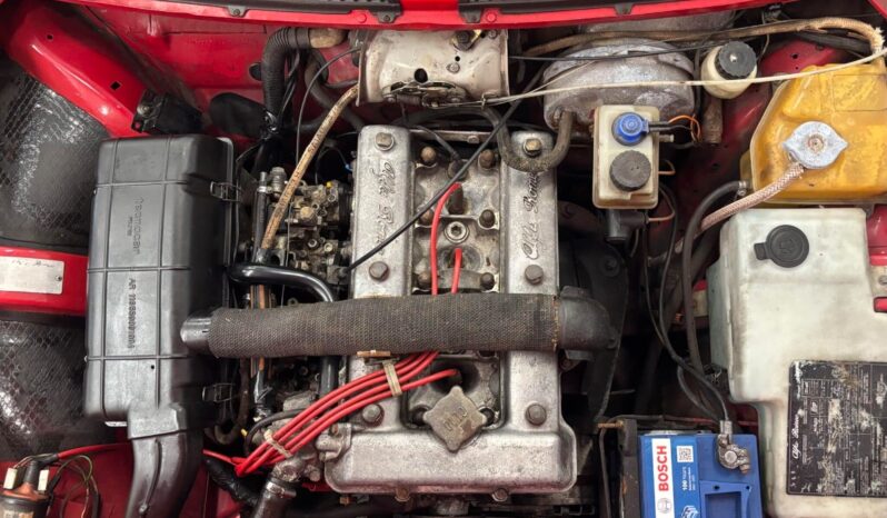 Alfa Romeo GTV 2000 full