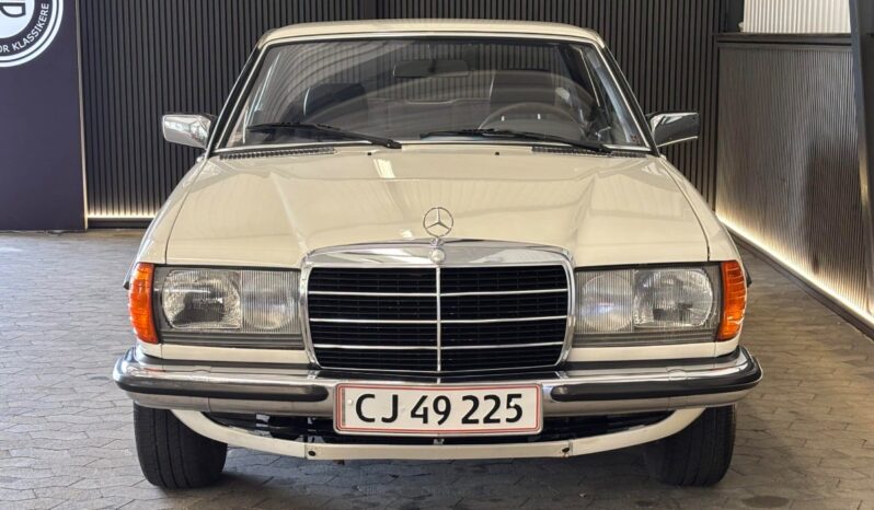 Mercedes-Benz 200-300 (W123) 230 CE aut. 2.3 full