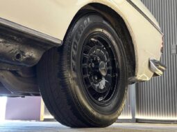 Mercedes-Benz 200-300 (W123) 230 CE aut. 2.3 full