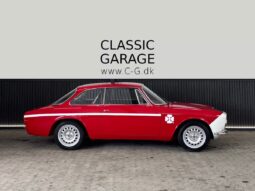 Alfa Romeo GT 1300 Junior