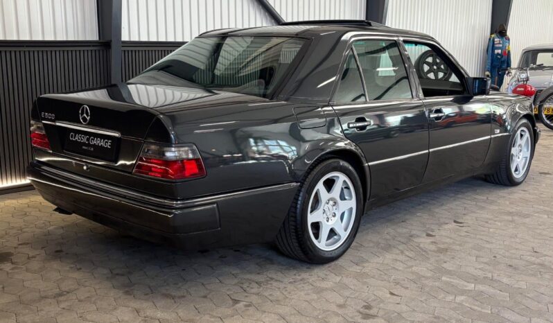 Mercedes-Benz E-Klasse (W124) E 500 V8 aut. Facelift full