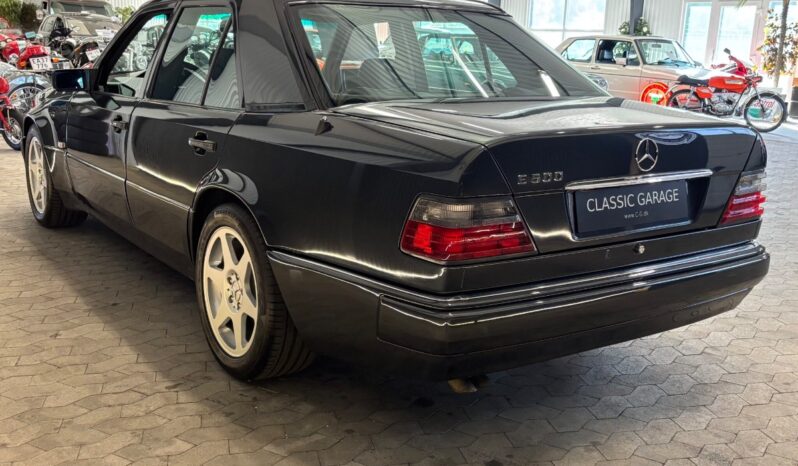 Mercedes-Benz E-Klasse (W124) E 500 V8 aut. Facelift full