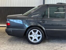 Mercedes-Benz E-Klasse (W124) E 500 V8 aut. Facelift full