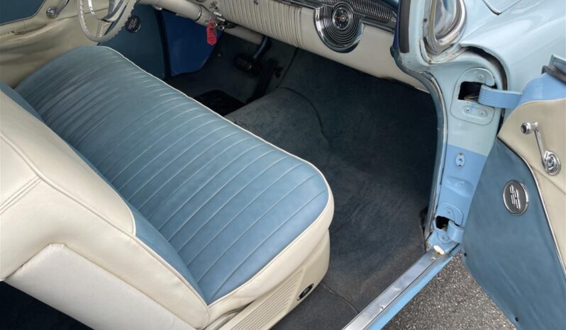Oldsmobile Delta 88 Super 88 Holiday Coupe full