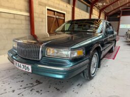 Lincoln Continental Towncar
